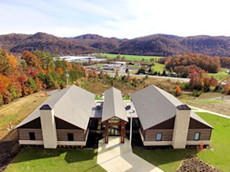 Daniel Boone Wilderness Trail Interpretive Center Opens in Duffield, Va.